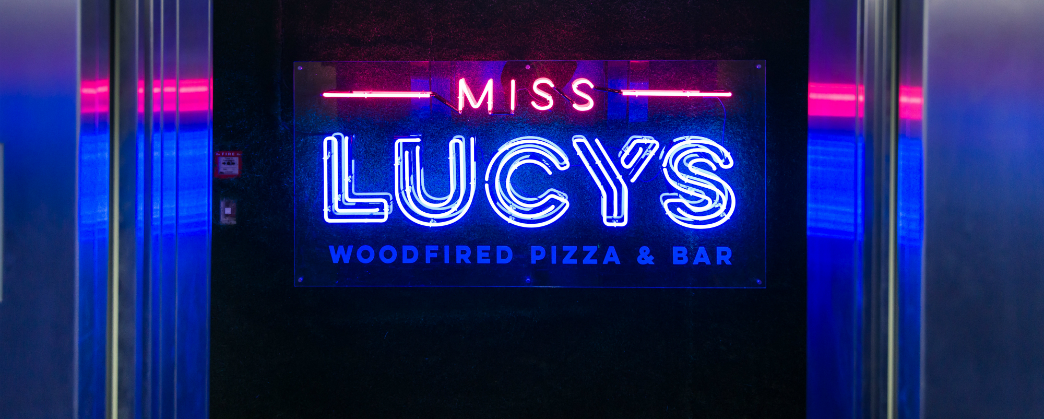 miss-lucys-sign-at-jucy-snooze-queenstown 